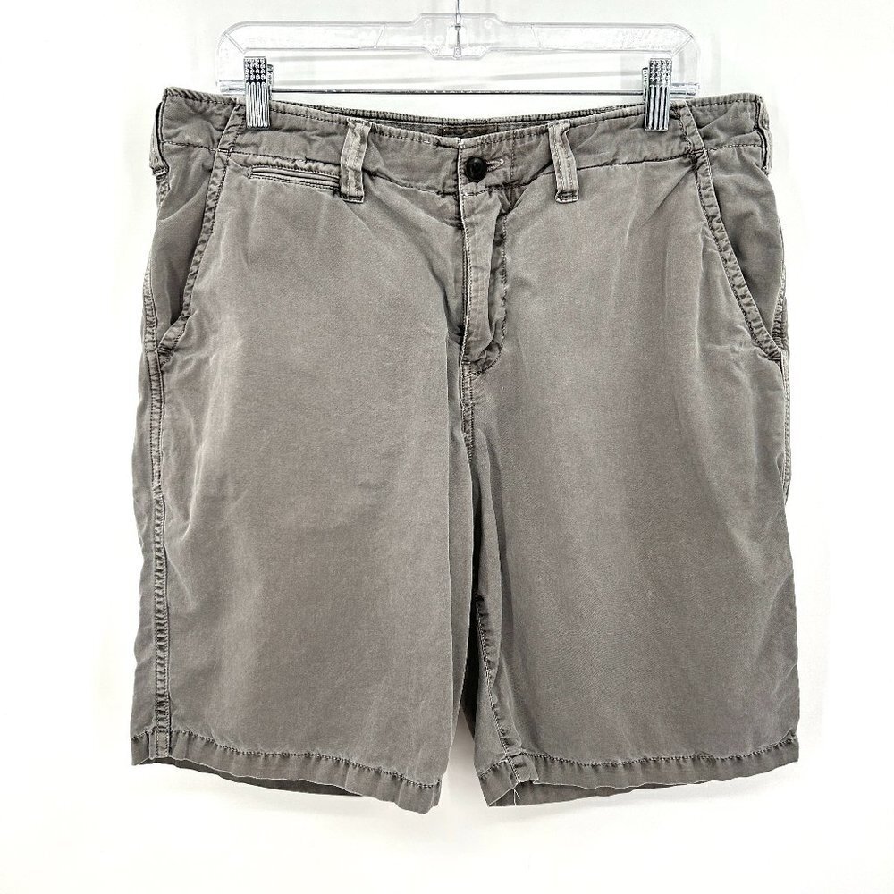TRUE GRIT Men's Vintage Well Worn Style Light Stone Gray Shorts Size 33